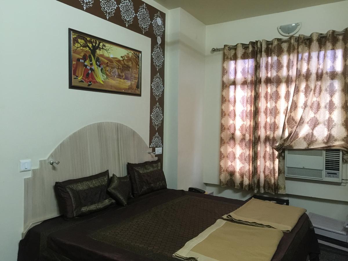 Harsh Hotel Suratgarh Exterior photo